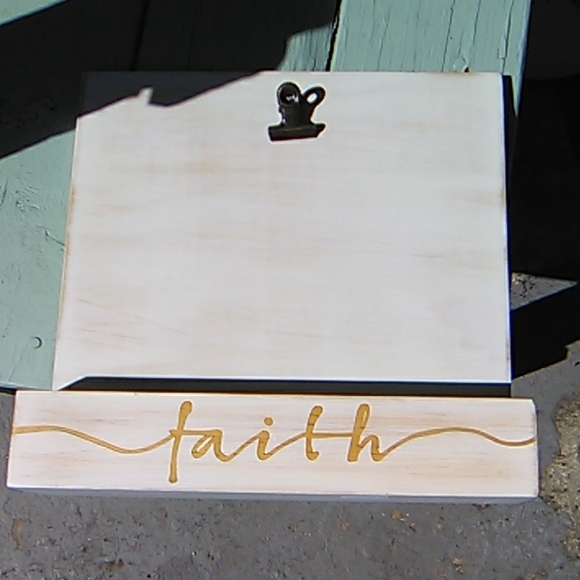 Desk note holder - Picture 3 of 6